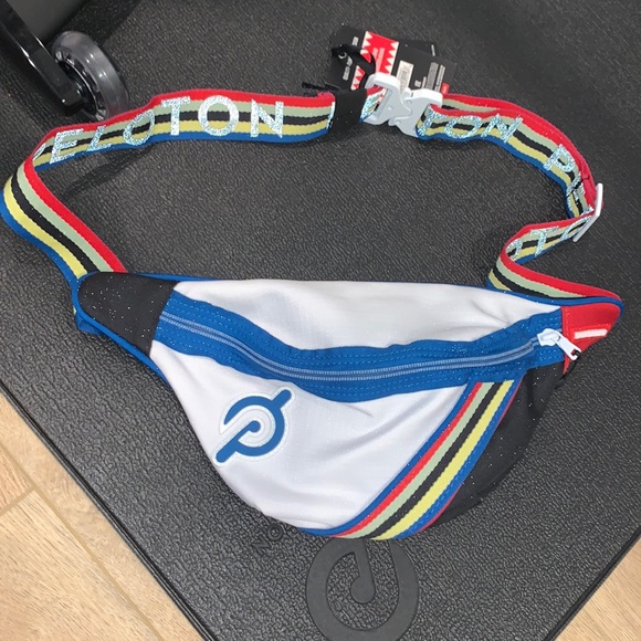 LIMITED EDITION AND NEVER PRODUCED AGAIN Peloton Bumbag rainbow new with tags